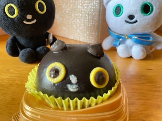 前面だけになったケーキ.jpg