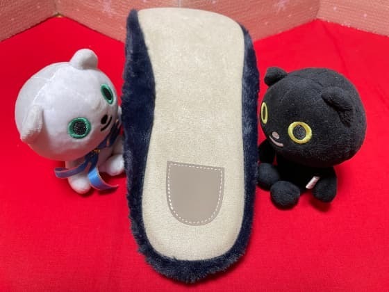 底には滑り止め.jpg